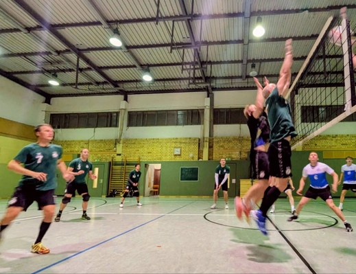 Heimspiel gegen den Tabellenführer